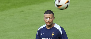 Mbappé med på träning: "Inga segrar utan risk"