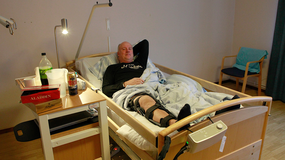 Per Grankvist är van att det är full fart, så psykiskt har omställningen varit markant då han bara kan ligga ner och vänta på att Tour de ski eller skidskyttet ska dra igång.
