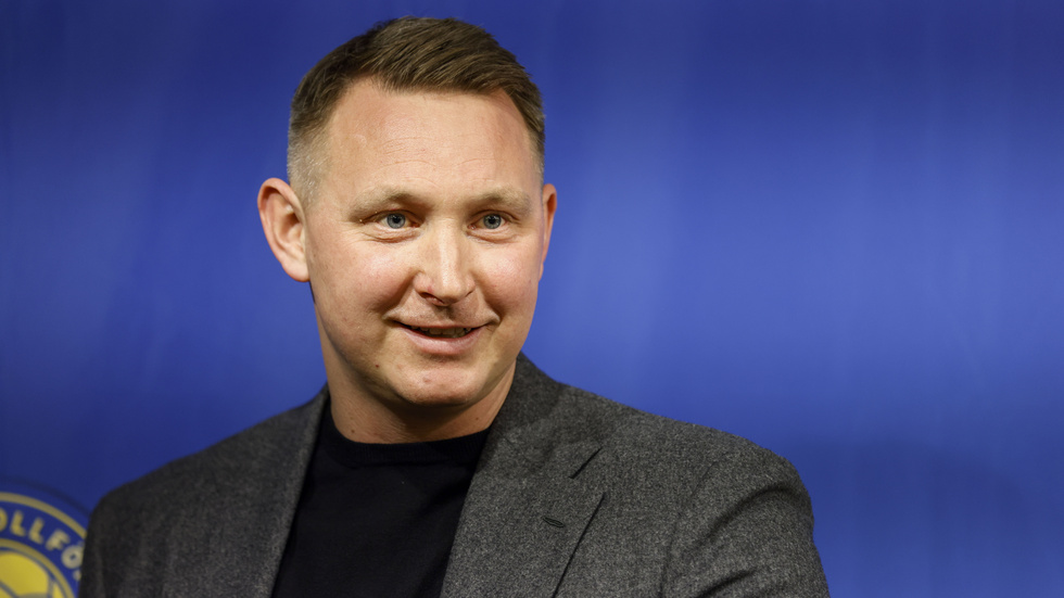 Kim Källström håller pressträff i samband med att han blir ny fotbollschef på Svenska fotbollförbundet.