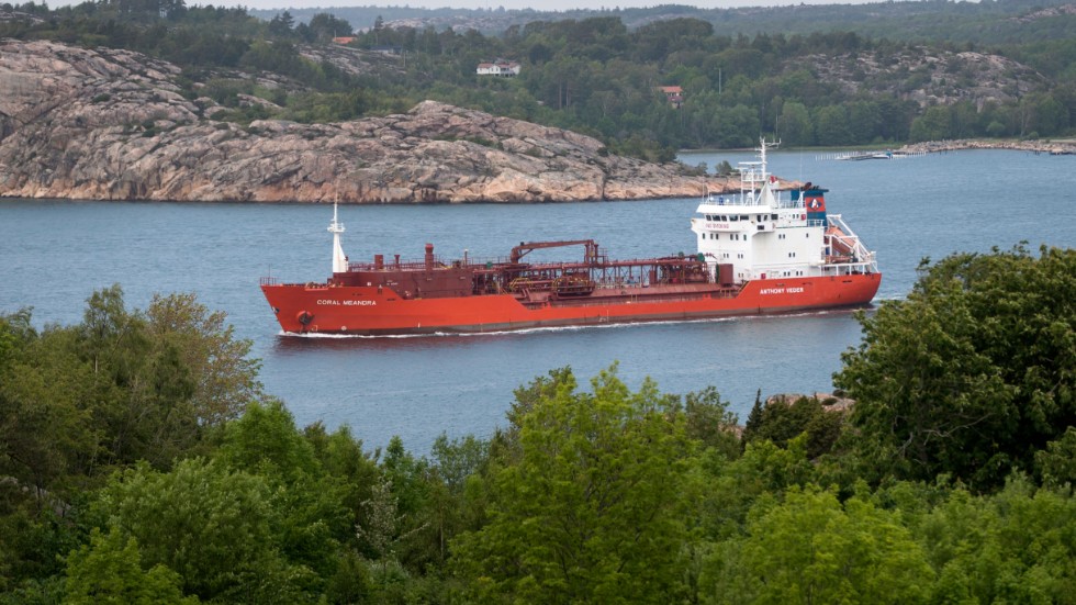Handeln med Ryssland, bland annat i form av oljeimport, har rasat i år enligt Kommerskollegium. Arkivbild
