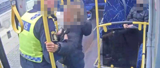 Misshandeln ombord på bussen fångas på film