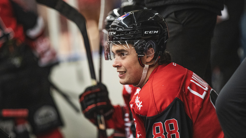 Piteå Hockey lånar ut Oskar Lundkvist till allsvenska Västerås onsdag kväll. Sedan är han tillbaka i Piteås derby mot Boden på fredag.