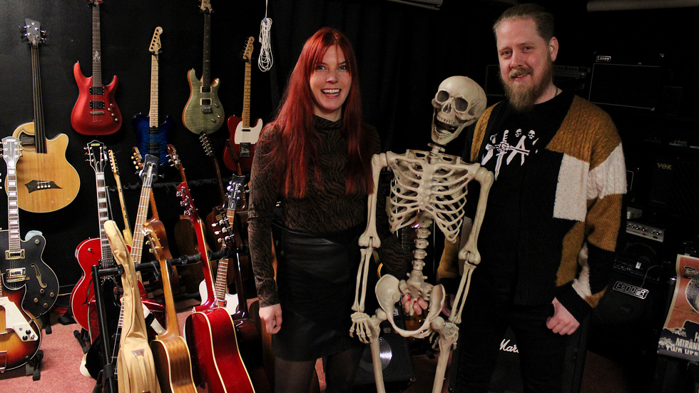 Caroline Gabrielsson och Walter Hultman hoppas att Bones Out ska locka fler Hultsfredsbor den här gången. Festivalen arrangeras den 4-5 april på Hotell Hulingen.