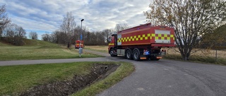 Larmades om brand utomhus – var en kontrollerad eldning         