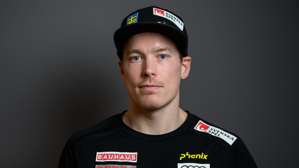 Kristoffer Jakobsen blev pappa i förra veckan. På tisdagen jagar han medalj i VM.