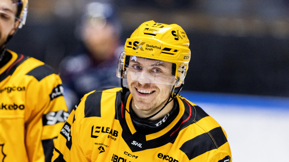 Pär Lindholm gjorde sitt fjärde mål för säsongen i matchen mot LHC, och det var inte vilket mål som helst.