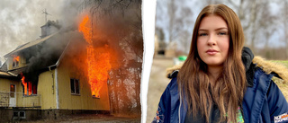 Mindy, 17, ser familjehuset i lågor: "Som en skräckfilm"