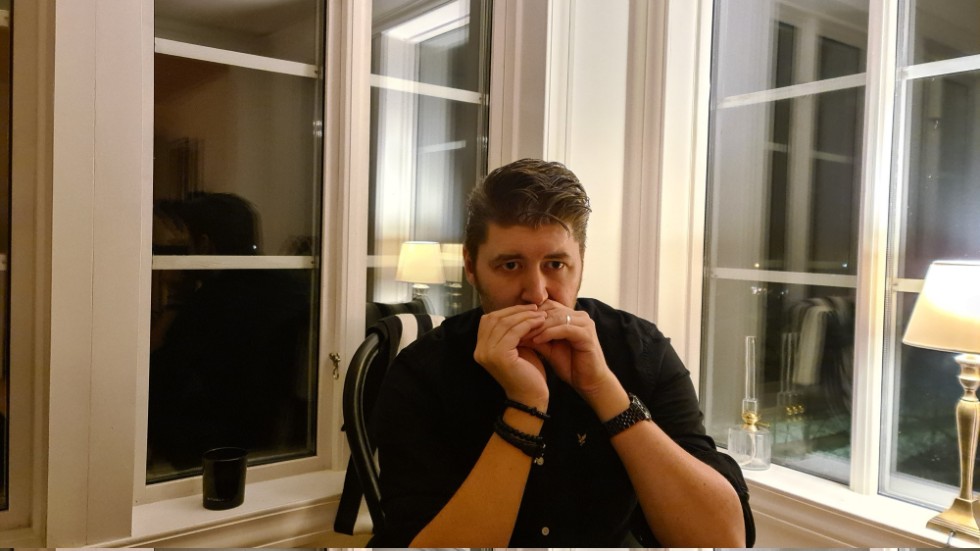 Mikael Fall är en av få utbildade munspelare i Sverige. Dessutom har han vunnit världsmästerskap i munspel. På lördag har han konsert i Linköping.