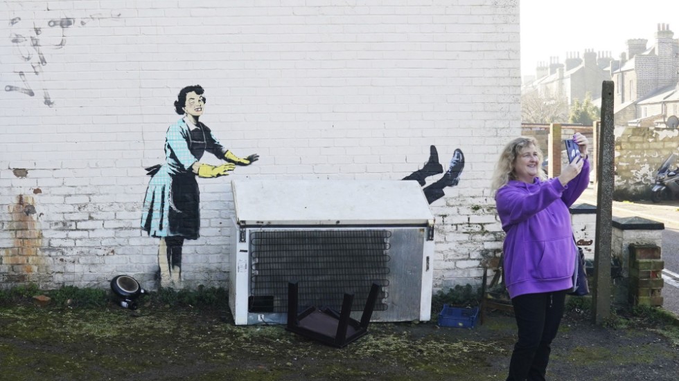 "'Valentine's day mascara" – den brittiske graffitikonstnären Banksys kommentar till Alla hjärtans dag.