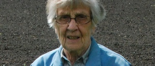 Anna Svanäng (1926-2023)      