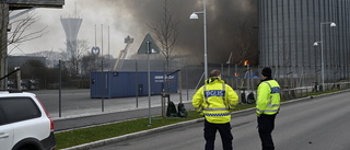 Brand i industrilokal under kontroll