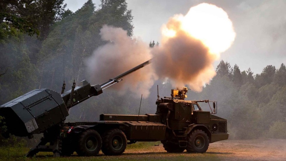 Armén kommer under tisdagen att skjuta skarpt med artillerisystemet Archer från Hulttorp, väster om Tjällmo.