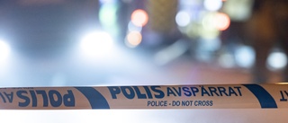 Kraftig brand i Falköping – garagelänga förstörd