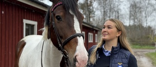 Amber, 22, vill att stallet ska vara tryggt för alla