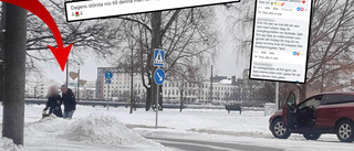 Här stannar Tomas bilen mitt i gatan – för att hjälpa äldre dam 