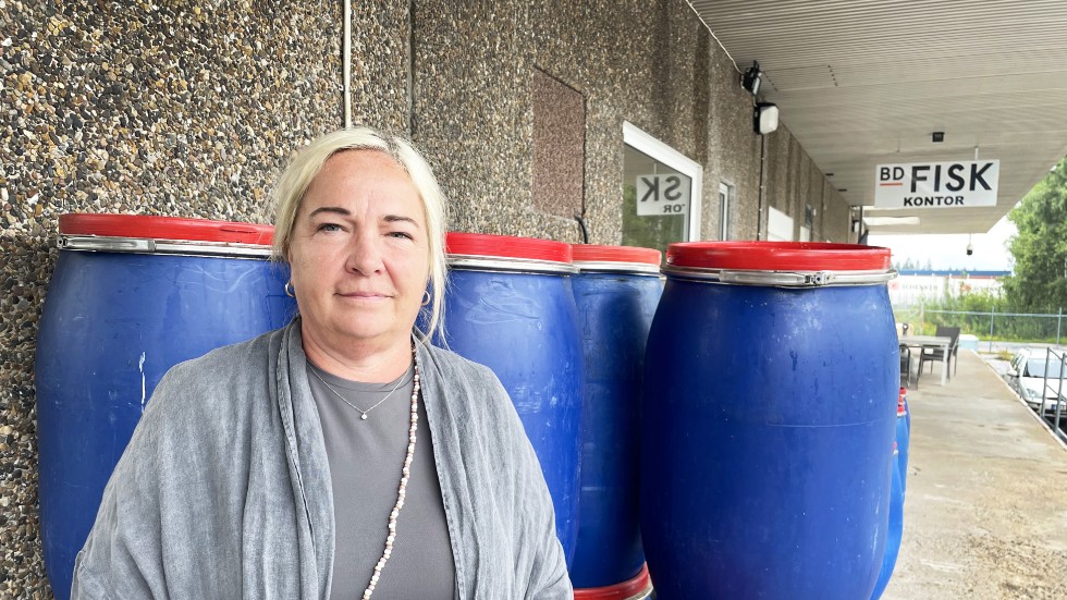 Personligen tyckte Veronica Apelqvist, vd för fiskproducenten BD Fisk, att surströmmingen var en generationsfråga. Men nu upplever hon en "hype" kring fisken samtidigt som den är svårare att få tag i. 