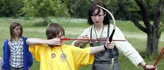 Besökare provade vikingatidens seder