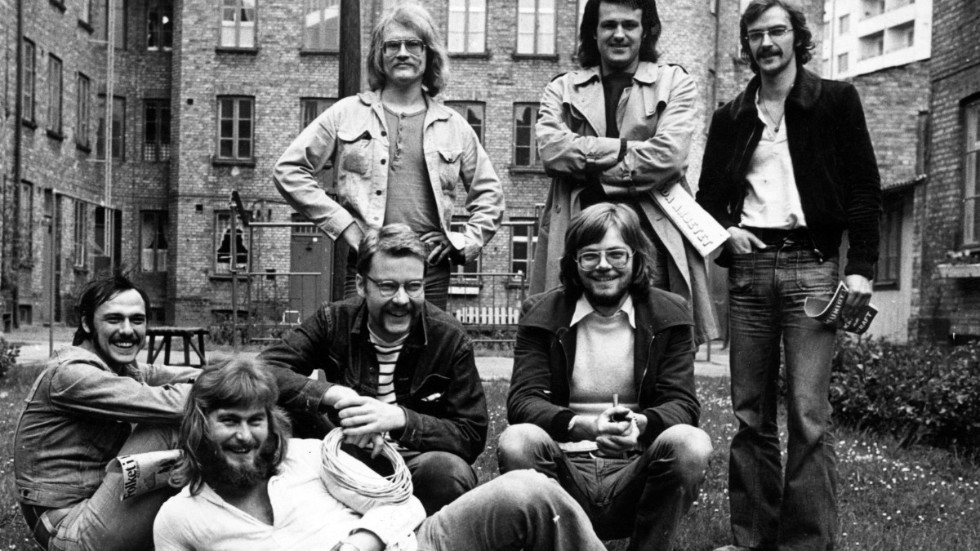 Insändarskribenten ställer sig frågan som ställdes redan på 80-talet av Hoola Bandoola band. ”Vem i hel världen kan man lita på?”