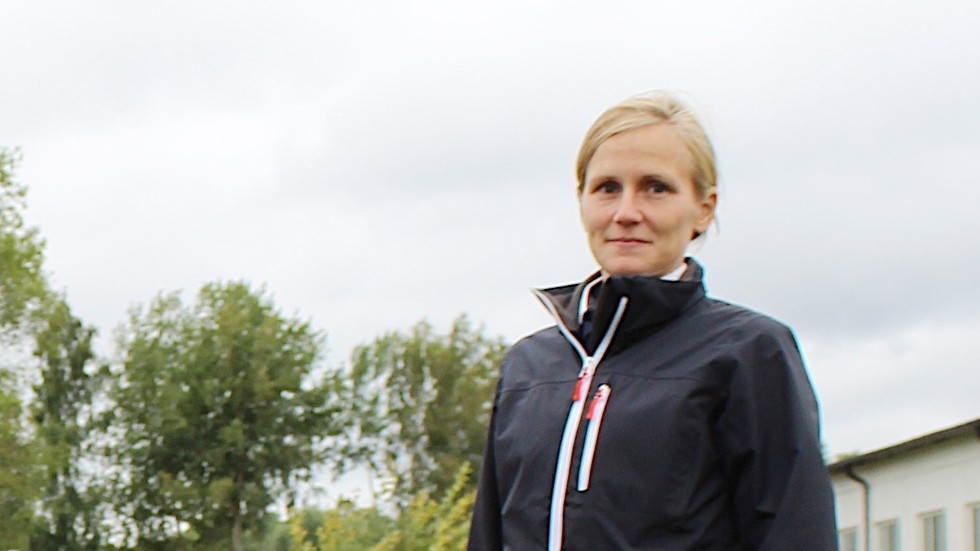 Denise Westerholm, Gamleby taxi och buss, berättar att bussbolag riskerar konkurser när drivmedelspriserna stiger, och att det nu nått kritiska nivåer för många.