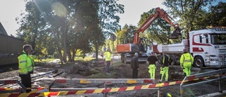 Vatten har läckt in i Svandammshallarnas golv