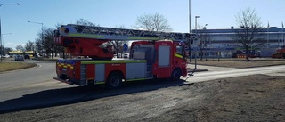 Två fordon krockade i rondell på Kungsgatan