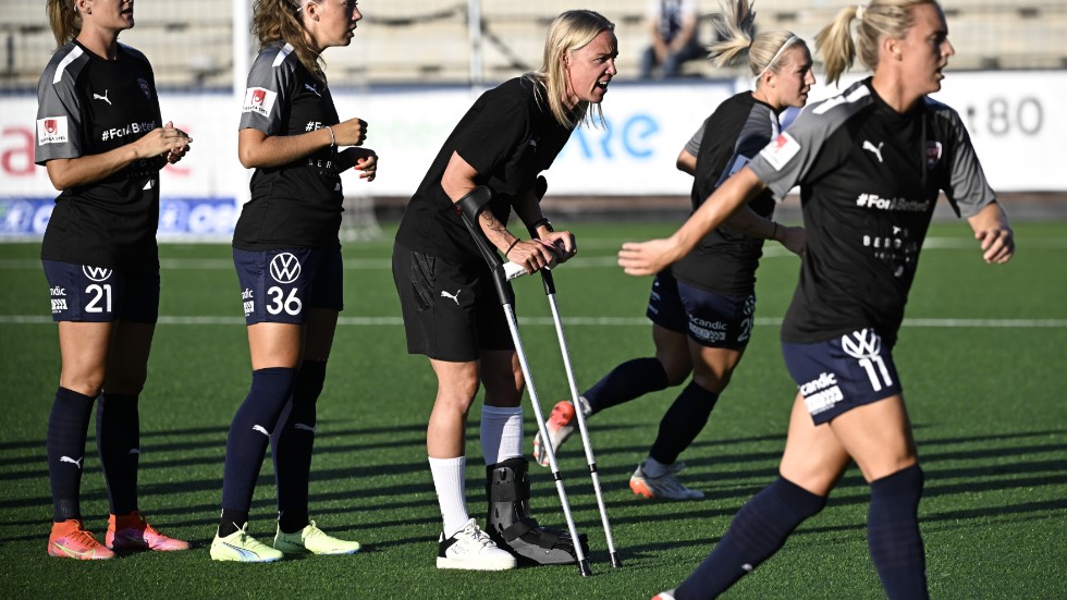 Rosengårds Caroline Seger med nyopererad fot manade på sina lagkamrater inför onsdagens hemmamatch med Häcken.