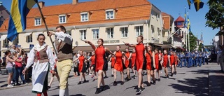 Flaggan firades i stadsparken