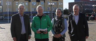 De vill att torget förnyas snabbare