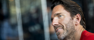 Lundqvist tillbaka på isen: "Jag älskar det"