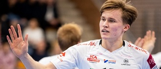 Hedlund stekhet med ett hattrick