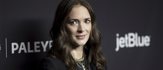 Winona Ryder: Depp var aldrig våldsam mot mig