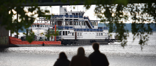 Här lämnar "Färjan" Luleå för den här gången