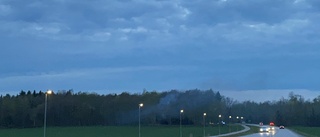 Brand bröt ut i rishög - och säng