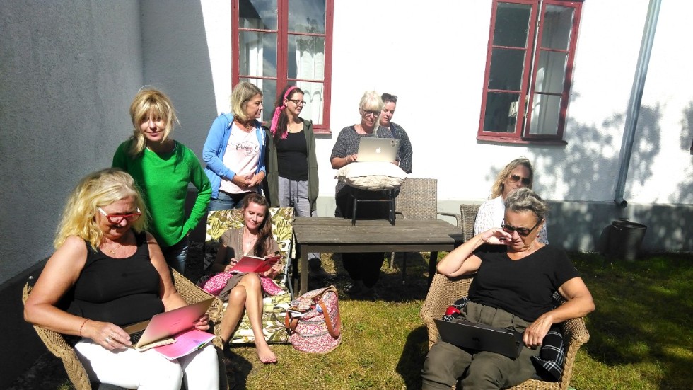Några av deltagarna på fjolårets författarvecka på Fårö. På söndag inleds årets upplaga.