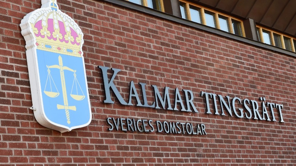 Tingsrätten häktade mannen under onsdagen, rapporterar Västerviks-Tidningen. Arkivbild.