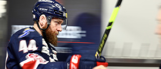 LHC-tränaren hyllar skadade kaptenen: "Han gör ett jäkla jobb"