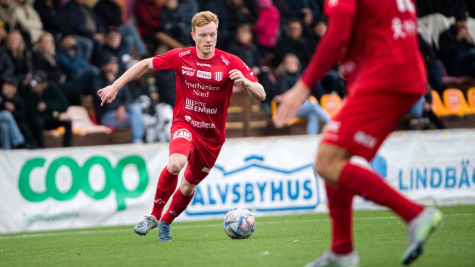 Sebastian Vigerbäck lämnar Piteå och flyttar hem till Luleå. Där väntar spel i division 2 med Bergnäset för 23-åringen.