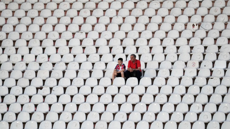 Så här såg det ut när Serbien mötte Slovenien på Rajko Mitic-stadion i juni. Serbien hoppas på nytt få släppa in ett antal ungdomar med ledare mot Sverige i Nations League nästa lördag. Arkivbild.