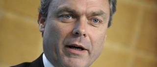 Kunskapsriddare Björklund slår till