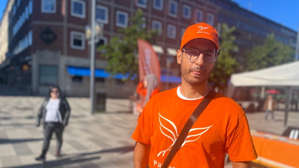 Eskilstunabon och partisekreteraren Rami Hussein är hoppfull inför valresultatet: "Vi har varit och delat ut valsedlar i vallokaler." 