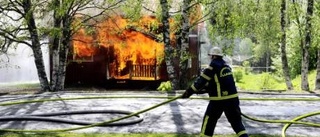 Familj hemlös efter brand