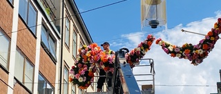 Här byggs sommargatan i Eskilstuna: "Undrar om det är festival"