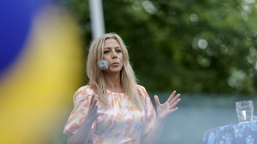 Sverigedemokraternas Linda Lindberg säger att alla trovärdiga feminister borde rösta på SD.
