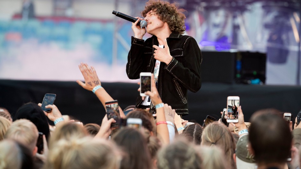 Håkan Hellström överraskade många med en spontanspelning i Slottsskogen i Göteborg på valborgsmässoafton. Bilden är från en konsert på Nya Ullevi 2017.