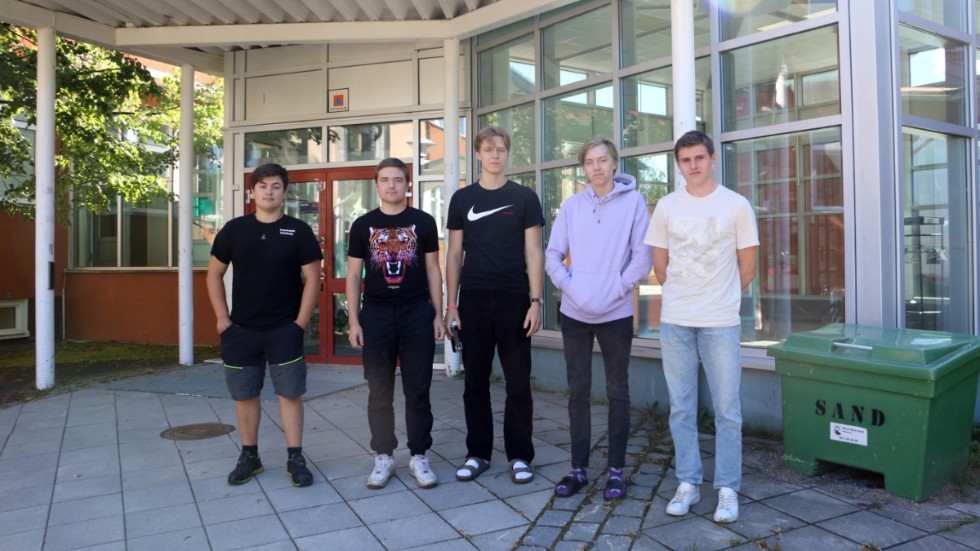 Villy Lindkvist, Alex Anttila, David Esberg, Joel Sandsten och Leo Pettersson ska alla rösta för första gången i höstens val.