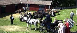 Med häst och vagn till kyrkan