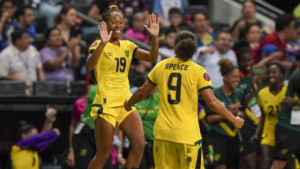 Jamaicajubel i en landskamp mot Costa Rica i fjol. Nu säger VM-spelarna att de kommer att bojkotta landslagets kommande kvalmatcher till Gold Cup. Arkivbild.