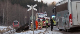 Man död efter tågolyckan