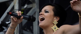 Lily Allen ger skivbranschen en till chans