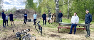 Häng med till den nya discgolfbanan vid Sportcentrum – snart dags för invigning